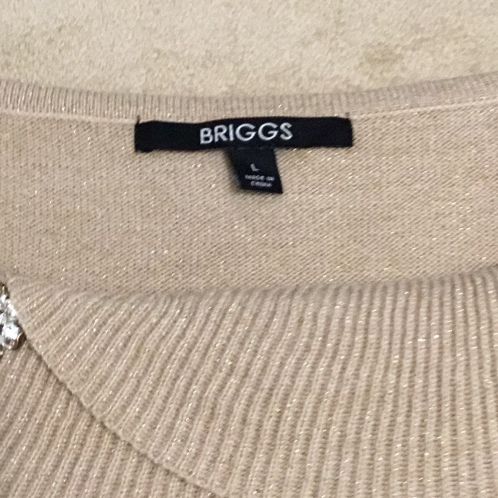 Top - Picture 6 of 8